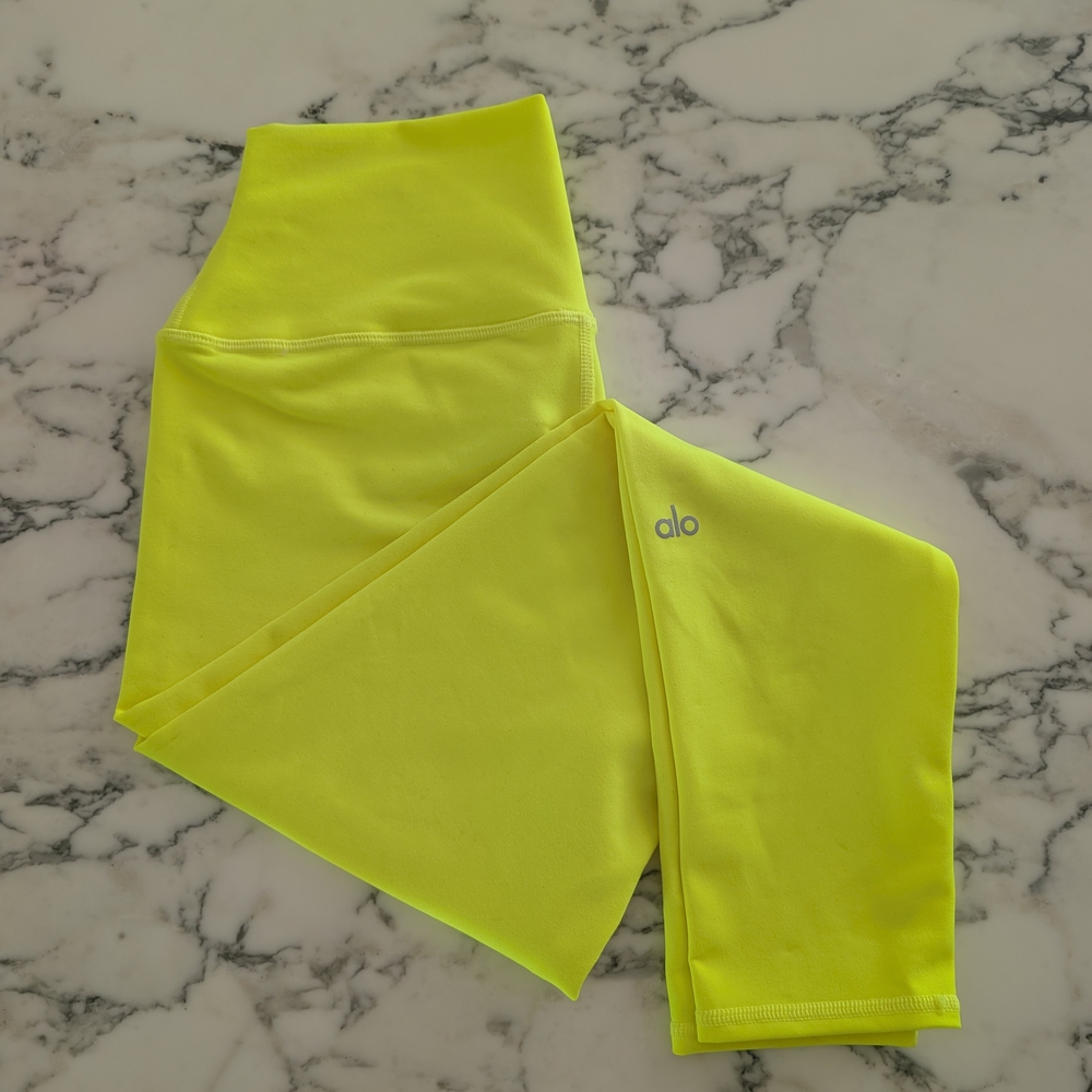ALO Womens Yoga Neon Yellow Airbrush Leggings - Medium